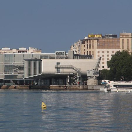 Piso Centrico Con Garaje Privado Gratis Apartment Santander Bagian luar foto