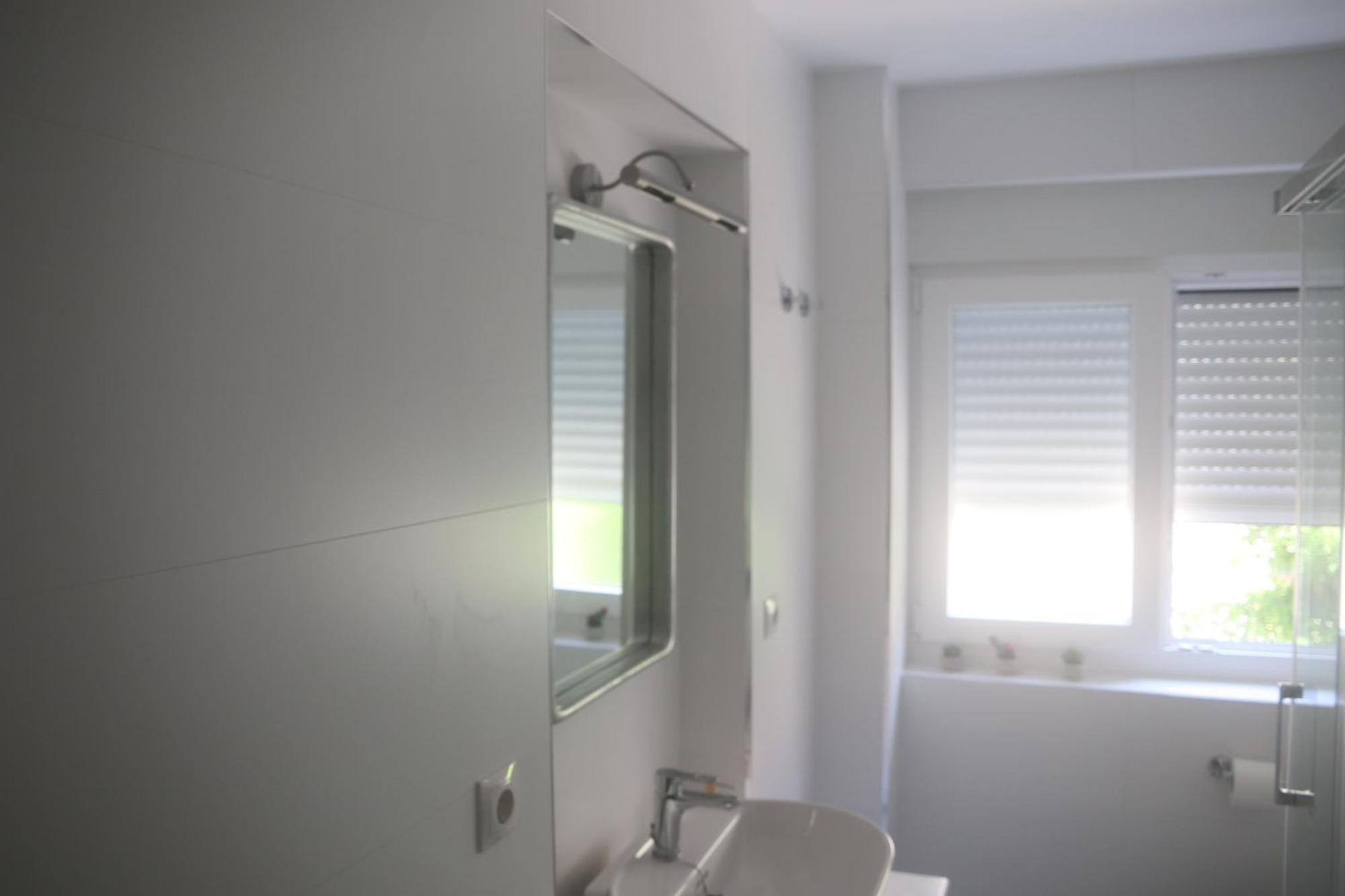 Piso Centrico Con Garaje Privado Gratis Apartment Santander Bagian luar foto