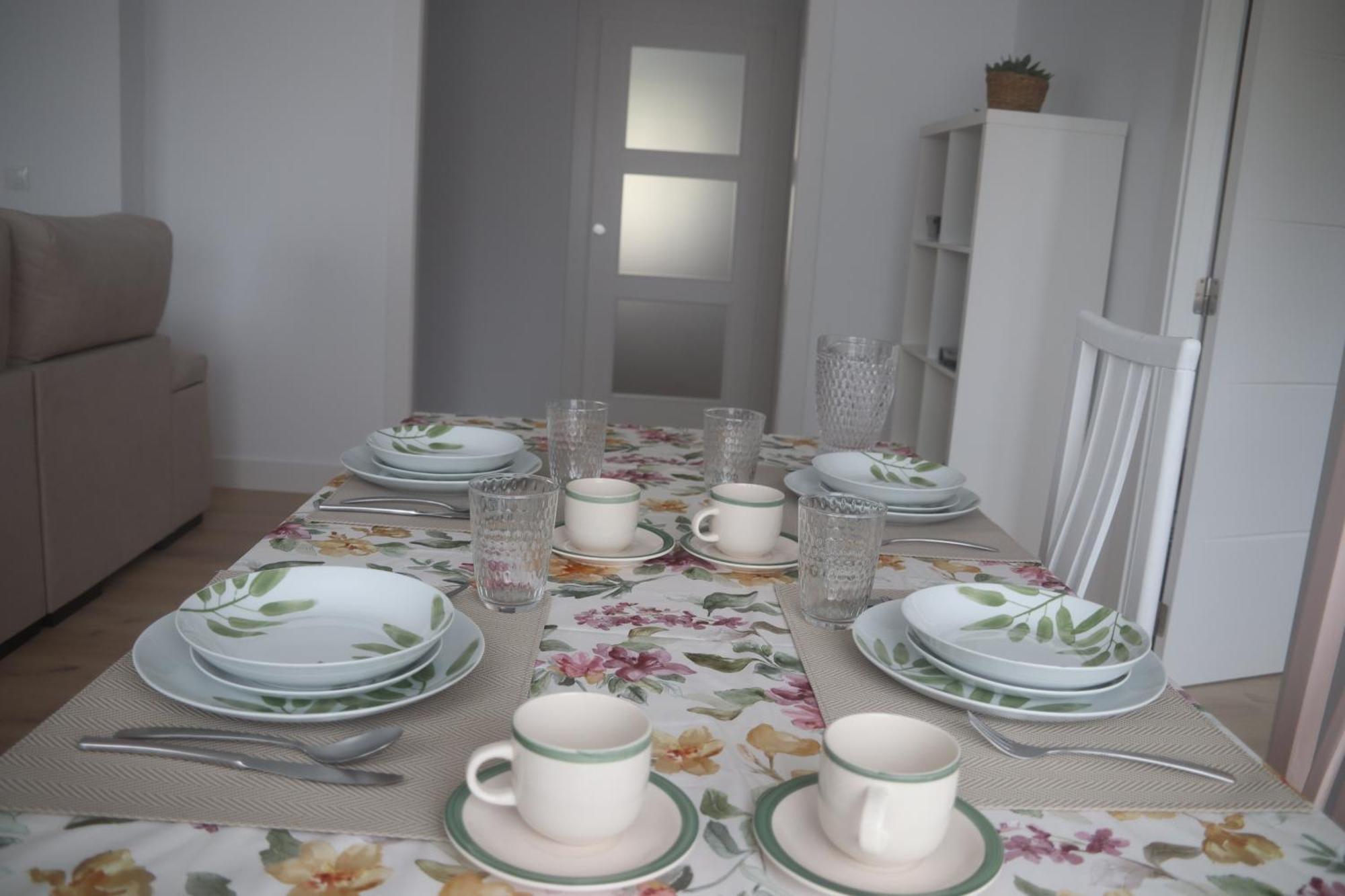 Piso Centrico Con Garaje Privado Gratis Apartment Santander Bagian luar foto